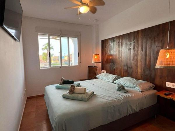 Los Nietos Apartment