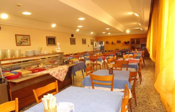 Hotel La Vela