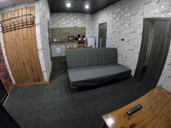 Хостел Kirovsk.red Кировск