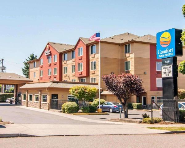 Comfort Inn & Suites-Portland Airport