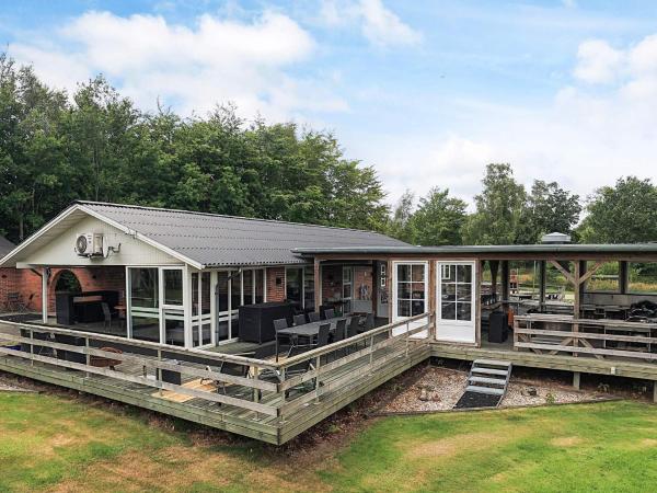 17 person holiday home in Roslev-By Traum