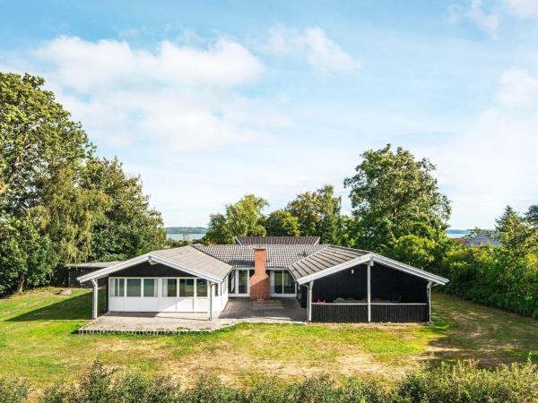 Luxury Retreat by Beach - By Traum Ferienwohnungen, Забронировать Дом для отпуска Egeskov Южная Дания