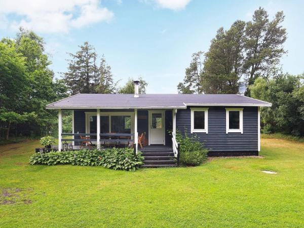 Luxury 12-person Villa With Swimming Pool and Sauna, Nearby Golf Course in Helmond
