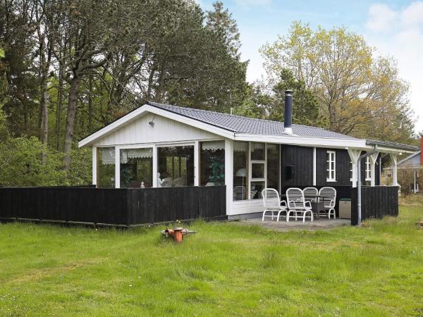 4 Person Holiday Home in Hals-by Traum