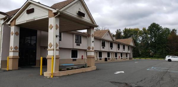 Town House Motel Inn