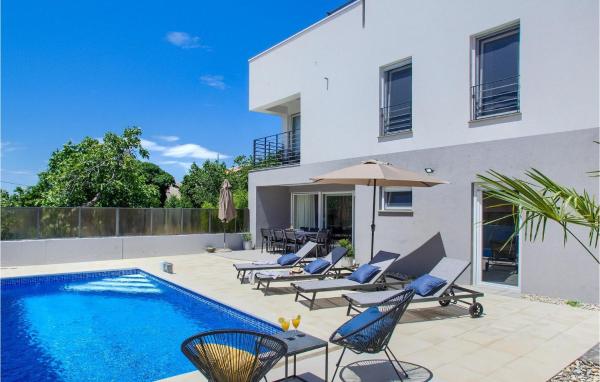 Villa San Rocco Bed & Breakfast Медулин